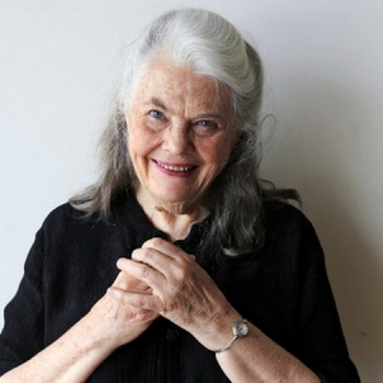 Lois Smith Biography